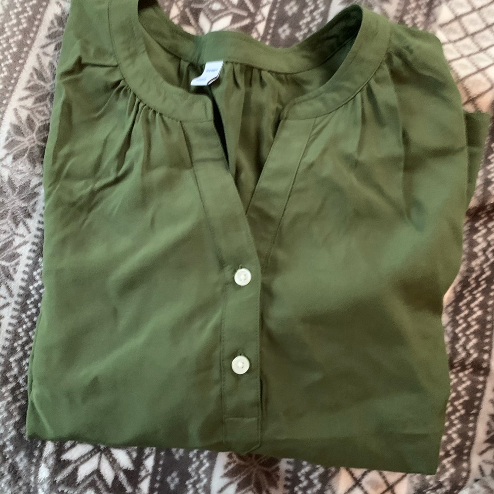 Old Navy blouse